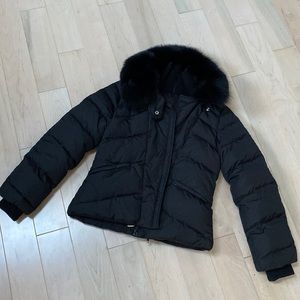 T21 Italian designer black warm genuine fur collar jacket M